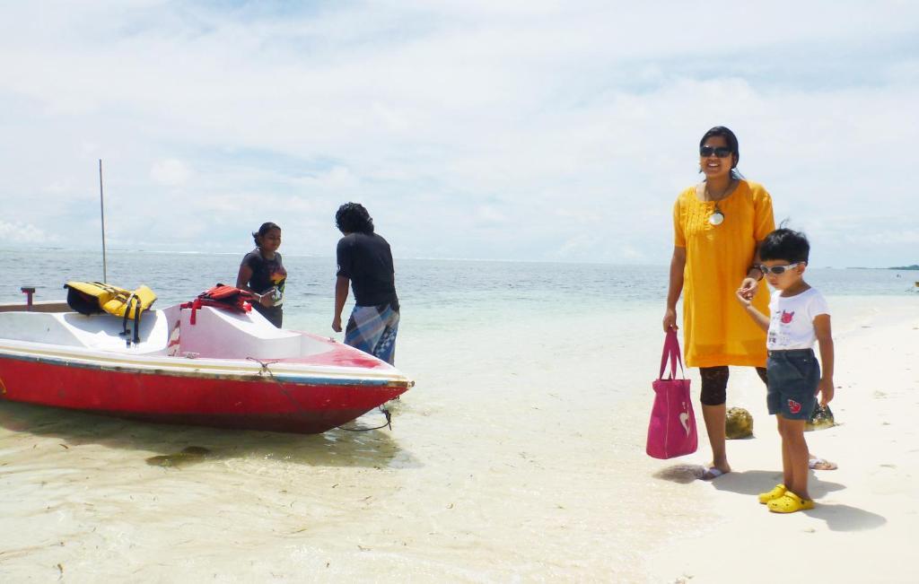 Isle Beach Inn Maldives Bagian luar foto