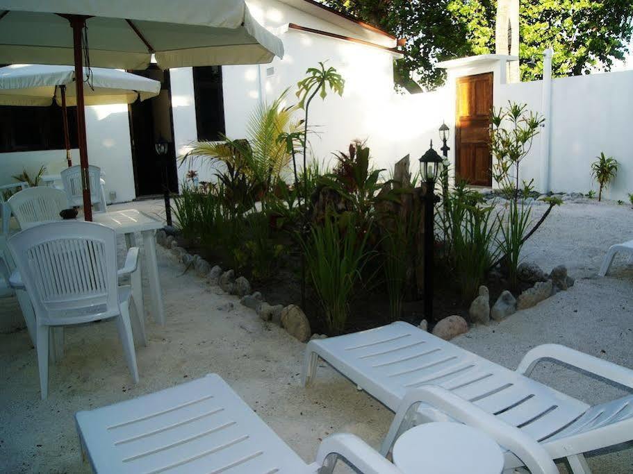 Isle Beach Inn Maldives Bagian luar foto